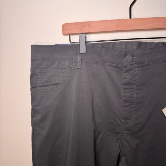 Faherty Movement Five Pocket Pants Men's Size 42 Graphite Grey Performance NWT - Picture 5 of 8